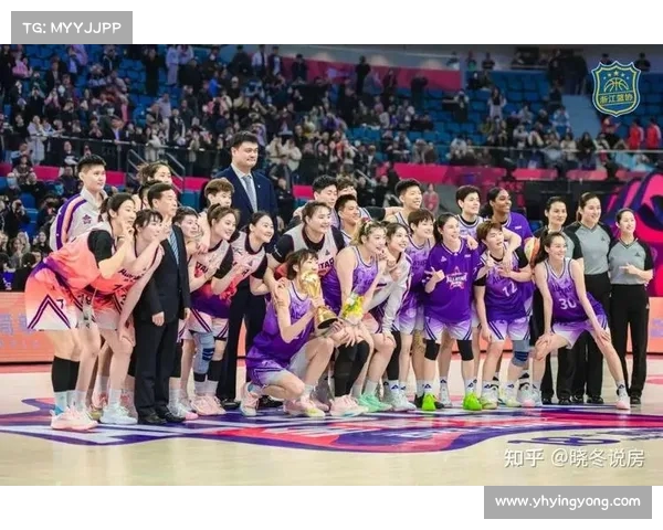 CBA全明星之夜,球迷们的狂热盛宴 CBA全明星之夜,球迷们的狂热盛宴